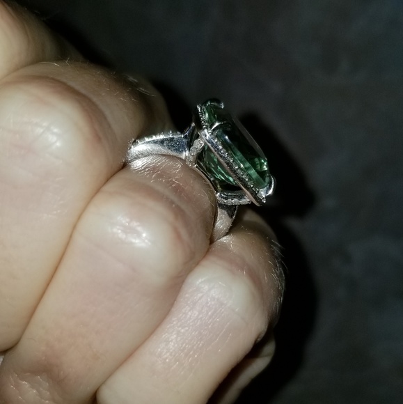 10 carat green amethyst ring - Picture 3 of 6